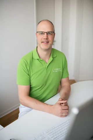 Hr. Dr. Koch